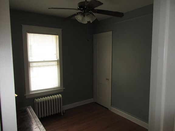 4th image of 2330 Oak Park Ave