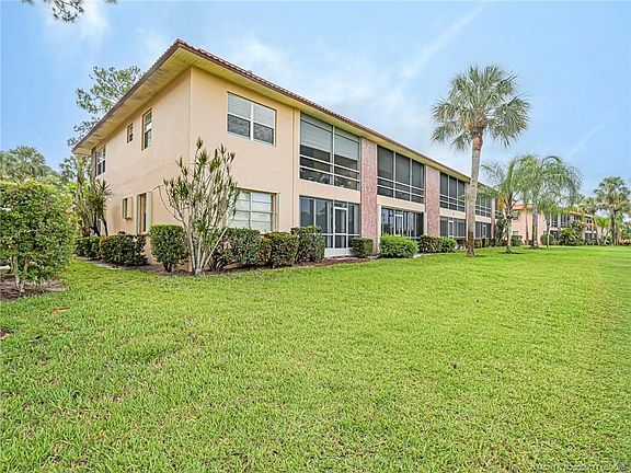2nd image of 1987 SW Palm City Rd APT D