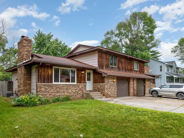 11640 Zion St NW, Coon Rapids, MN 55433