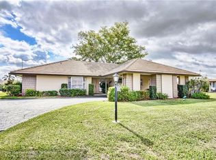 324 Villa Dr S, Atlantis, FL 33462