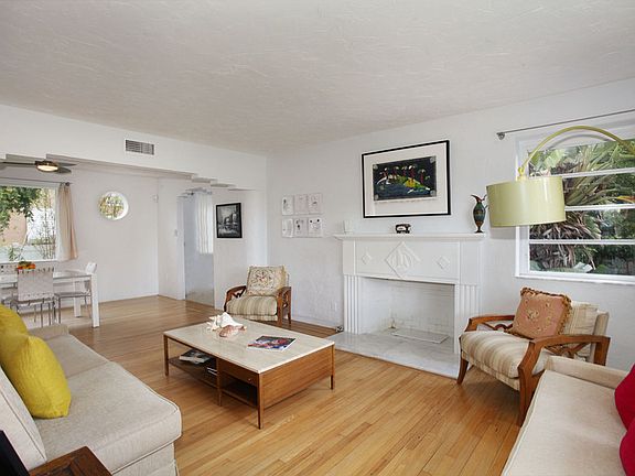 2nd image of 10960 N Bayshore Dr