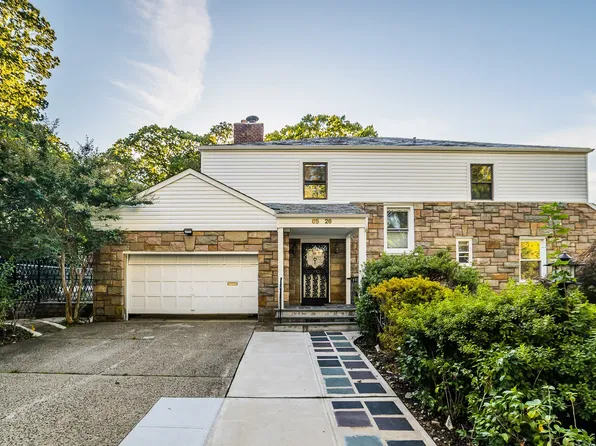 8526 Edgerton Blvd, Jamaica, NY 11432