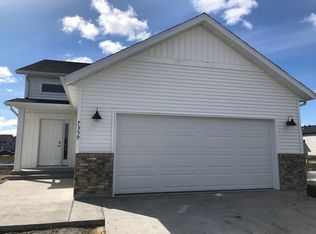7359 18th St S, Fargo, ND 58104