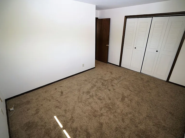 275 Broadway Dr — Photo 7