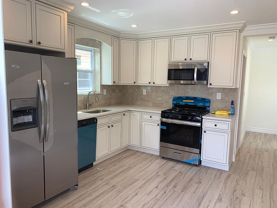1st image of 4416 189th St #3A