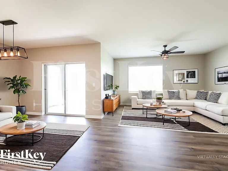 480 Burnham Cir — Photo 5