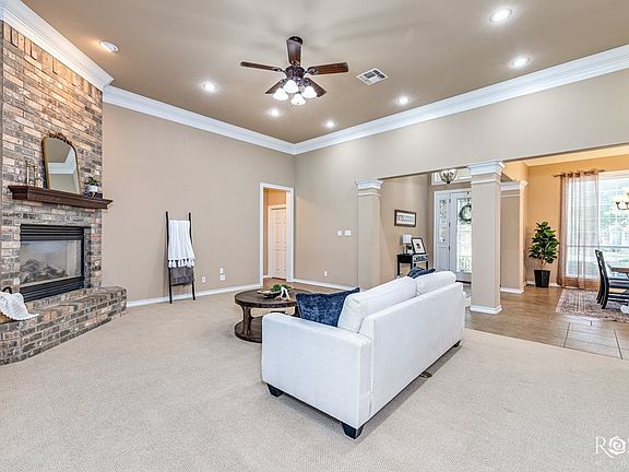 5th image of 4833 N Bentwood Dr