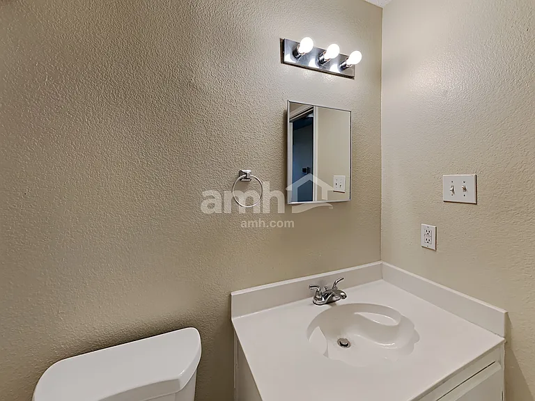 5161 Cliff Oaks Dr — Photo 14