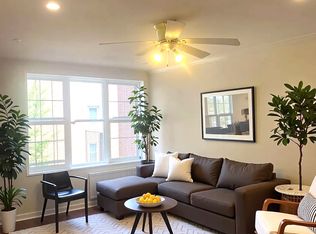 8825 153rd St APT 6G, Jamaica, NY 11432