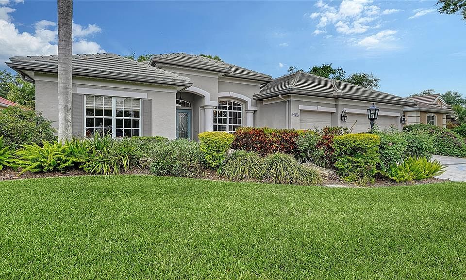 1st image of 4823 CARRINGTON CIRCLE