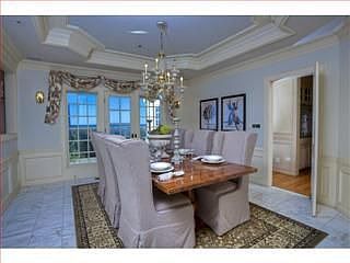 3rd image of 161 Correas St