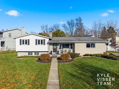 1250 Walwood Dr NE, Grand Rapids, MI, 49505