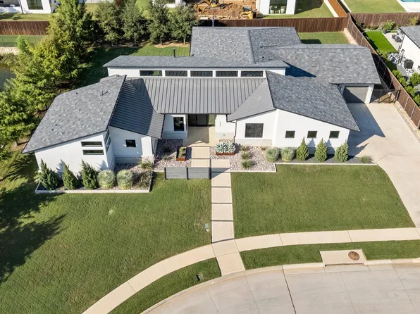 200 Winnie Dr, Colleyville, TX 76034