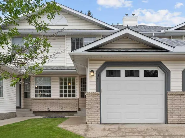 31 S Silvergrove Close NW, Calgary, AB T3B 5R4