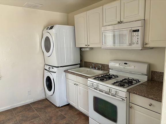 4th image of 6686 Yucca Ave #6686