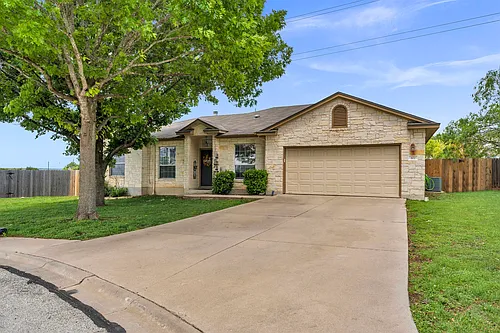 102 Cailin Ct Photo 1