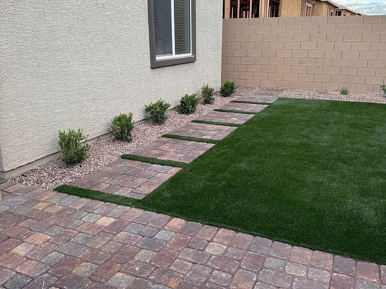 8417 Vanhoy Creek St — Photo 5