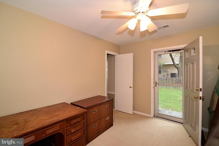 1st image of 1702 Builders Ct