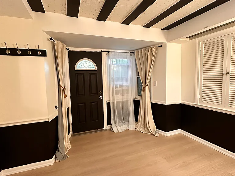 127 Sun Haven Dr — Photo 1