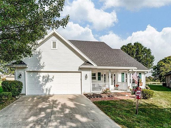 3rd image of 2415 Coriander Ct