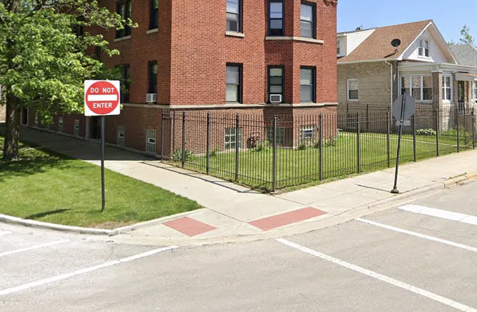 3749-55 W Grace St #3753-2