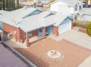 2425 Nancy McDonald Dr, El Paso, TX 79936