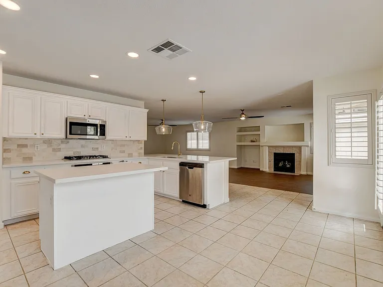 8913 Arabian Filly Ave — Photo 11