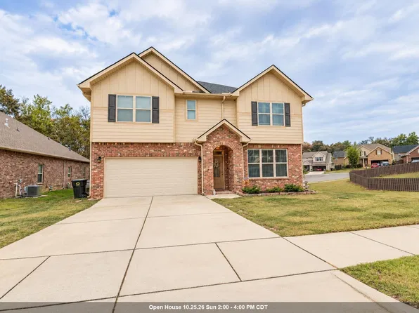 1422 Clearwater Dr, Cullman, AL 35055