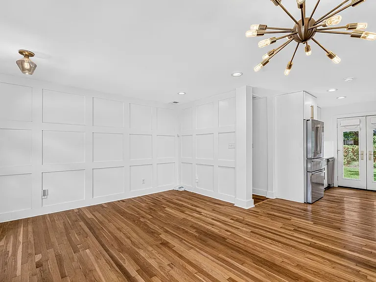 1118 Browning Rd — Photo 10