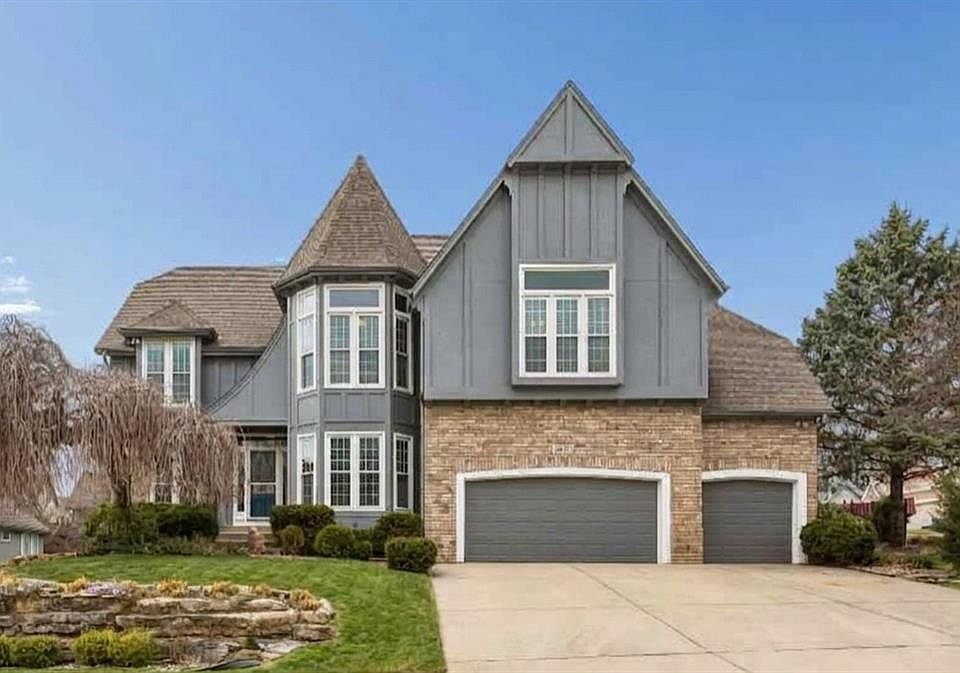 1st image of 6642 NW Monticello Ct