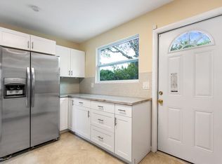 3819 Saint Benedicts Rd, Fort Pierce, FL 34950