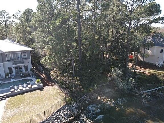 4th image of 0 Carolyn Ln