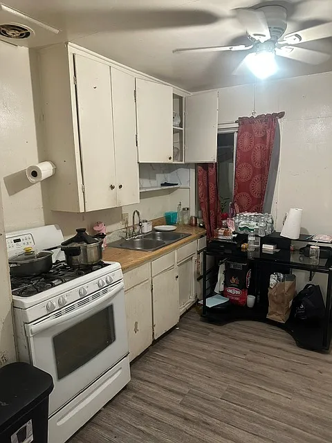 1/2 Duchess Dr