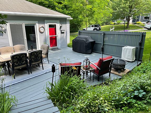 Deck & Main Entrance