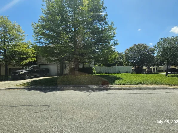 7249 Artisan Ln, San Antonio, TX 78250