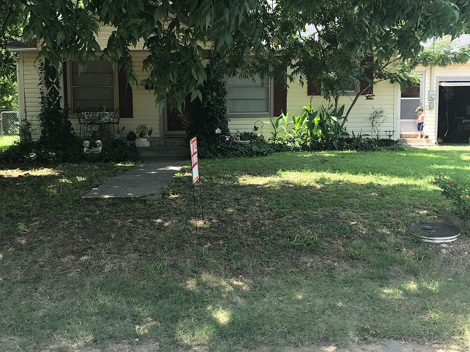 1st image of 650 S 3rd Ave