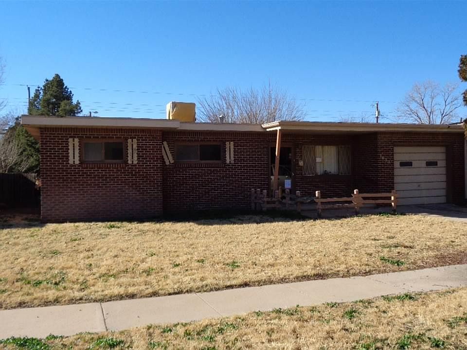 1st image of 1833 N Penasco Dr