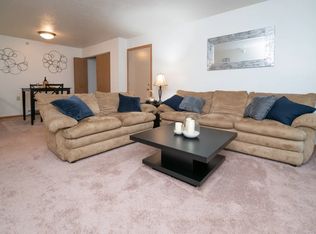 319 Raleigh Ct #319, Columbia City, IN 46725