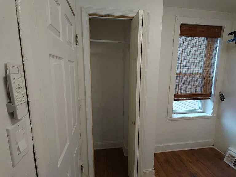 2224 Latona St — Photo 11