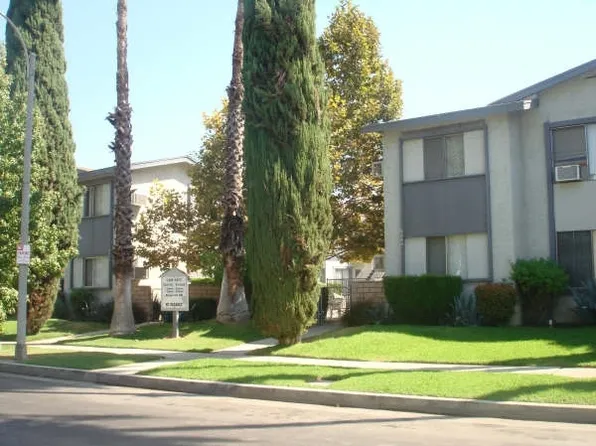 6444 Shirley Ave, Reseda, CA