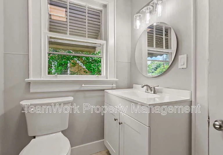 3530 Admiral Dr — Photo 12
