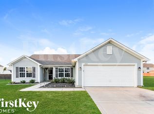 8126 Oakley Ln, Avon, IN 46123