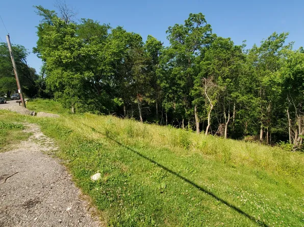 5145 Valley Ridge Rd, Cincinnati, OH 45247