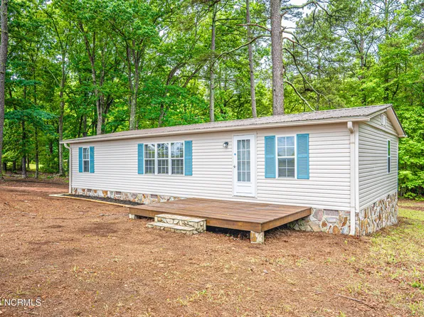 295 Eta Bell Road, Eagle Springs, NC 27242