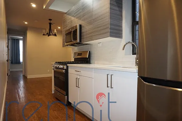 Rented by Rennit Inc. | media 30