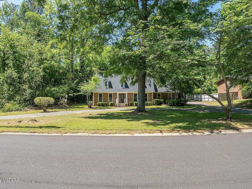 1st image of 4811 Guerry Dr