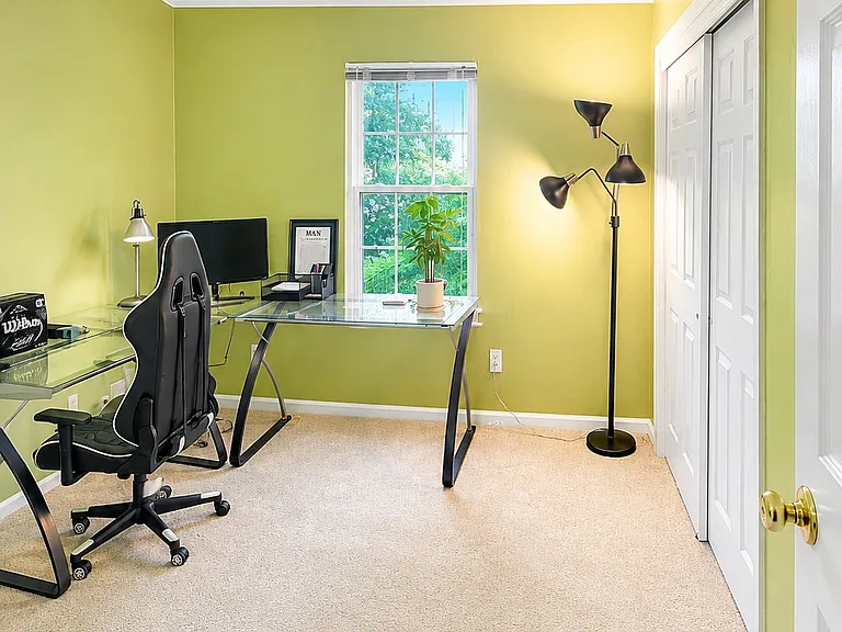 205 Lynnwood Gold Ct — Photo 21
