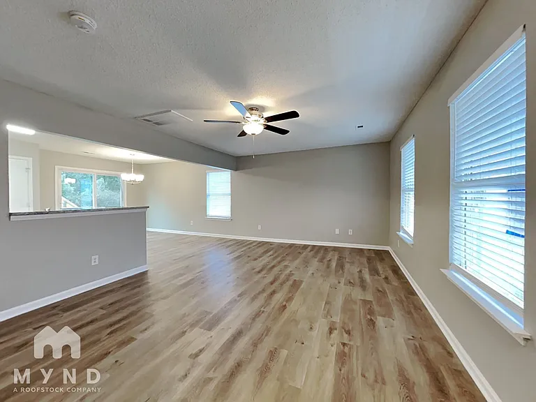 11527 Stewarts Crossing Dr — Photo 6