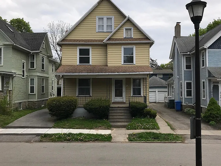 60 Edmonds Street