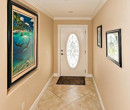 003_Foyer
